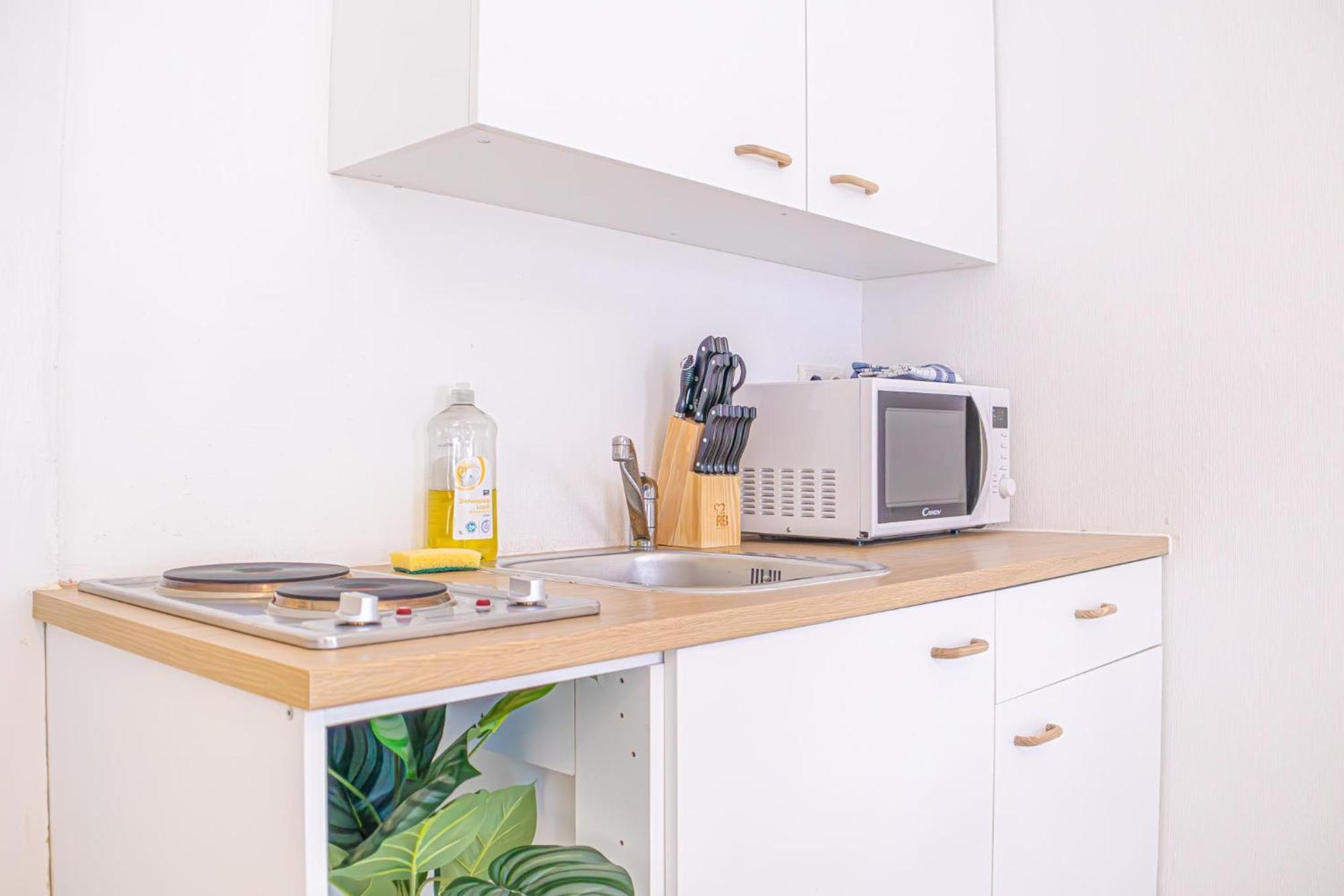 Trendy Free Coffee - Wiener Stadthalle Apartment Vienna
